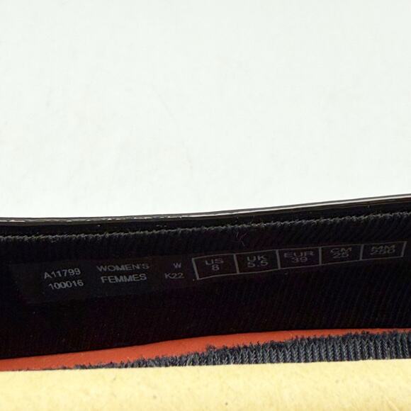 Rockport Womens Total Motion 75mm Pointy Toe Pumps US 8 Black Patent Leather NIB - Picture 13 of 13